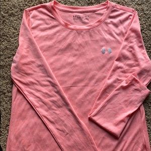 Women’s Medium Under Armour Long sleeve Tee